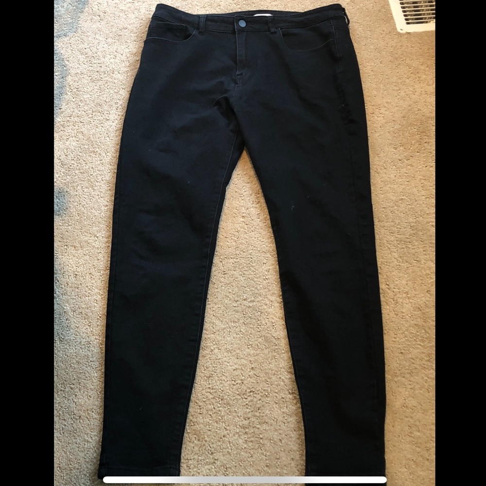 Black Jeans